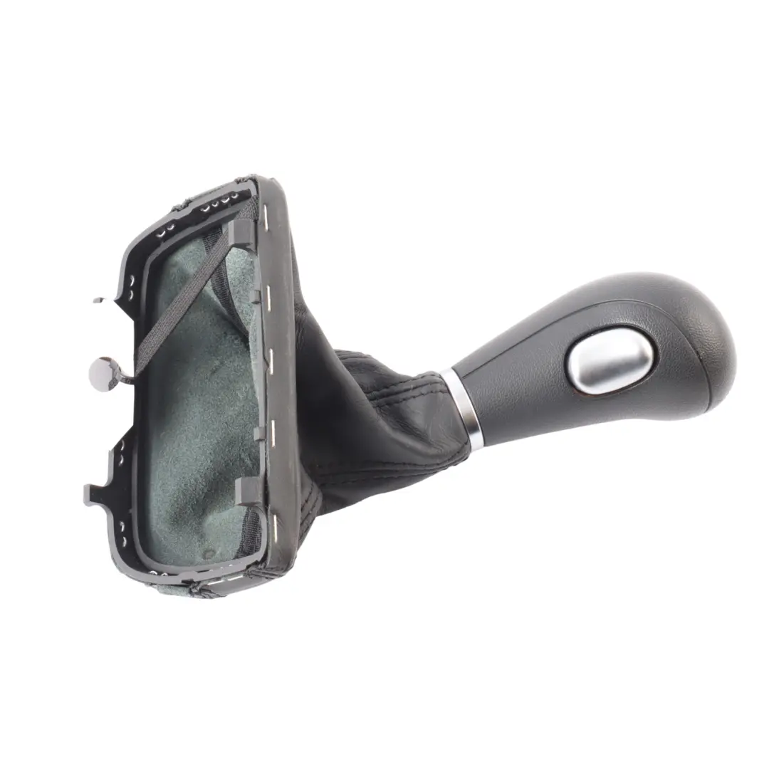 Selector Lever Cover Knob Automatic Leather Black to Audi A3 8P Gear with Part number 8P2713118A Audi A3 8P Gear Selector Lever Cover Knob Automatic Leather Black - SKU RHD-8P2713118A - Part number 8P2713118A