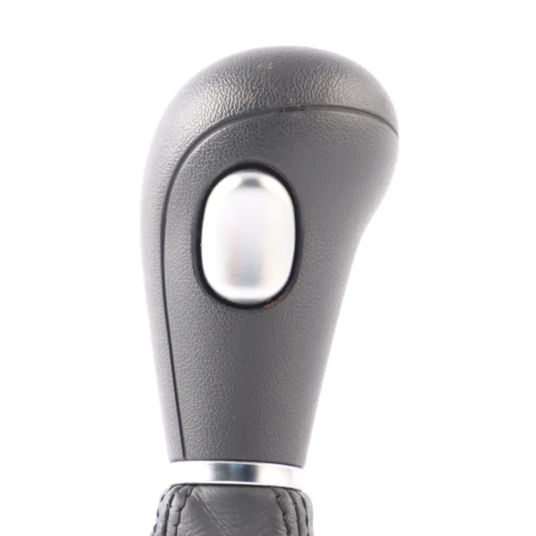 Selector Lever Cover Knob Automatic Leather Black to Audi A3 8P Gear with Part number 8P2713118A Audi A3 8P Gear Selector Lever Cover Knob Automatic Leather Black - SKU RHD-8P2713118A - Part number 8P2713118A