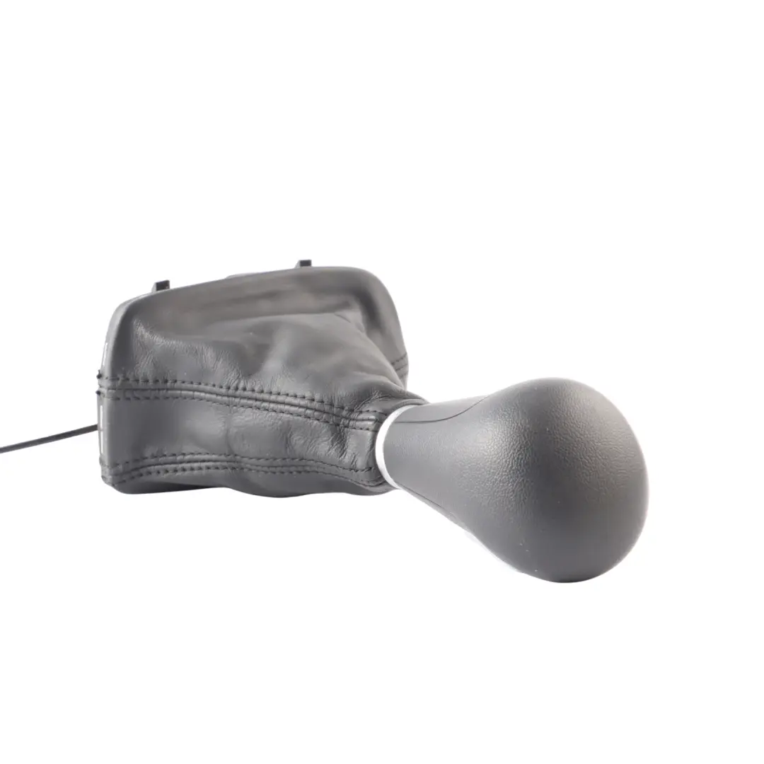 Selector Lever Cover Knob Automatic Leather Black to Audi A3 8P Gear with Part number 8P2713118A Audi A3 8P Gear Selector Lever Cover Knob Automatic Leather Black - SKU RHD-8P2713118A - Part number 8P2713118A