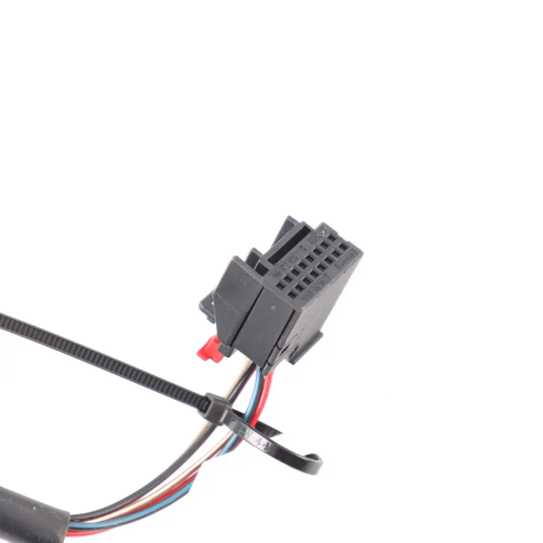 Door Wing Mirror View Left N/S Akoya Silver Metallic - Y7H to Audi A3 8P with Part number 8P2858531K Audi A3 8P Door Wing Mirror View Left N/S Akoya Silver Metallic - Y7H - SKU RHD-8P2858531K-ASI - Part number 8P2858531K