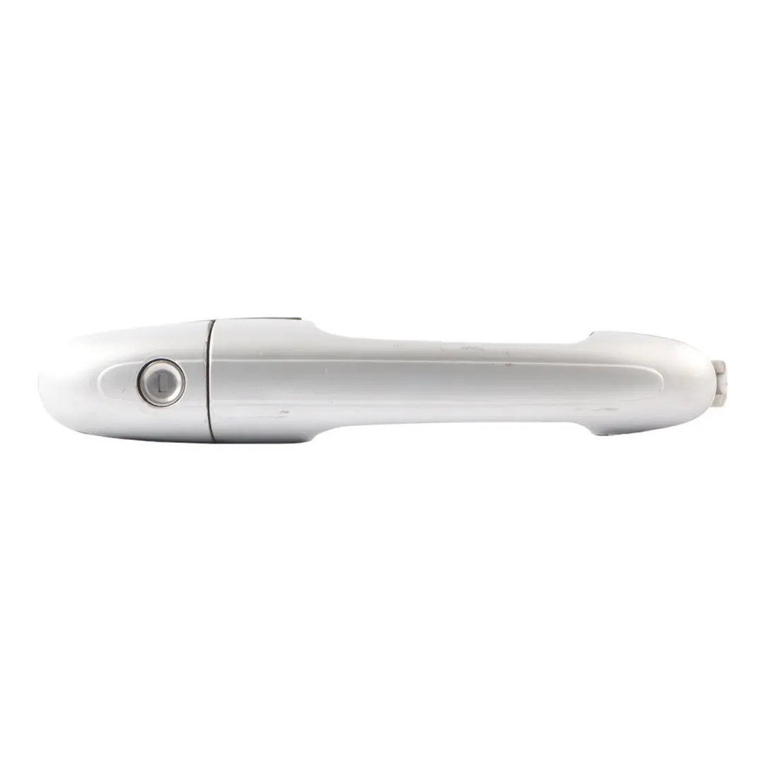 Front Right O/S Door Outside Handle Brilliant Silver 9744 to Mercedes Vito W639 with Part number A0007603059 Mercedes Vito W639 Front Right O/S Door Outside Handle Brilliant Silver 9744 - SKU RHD-A0007603059-BRS - Part number A0007603059