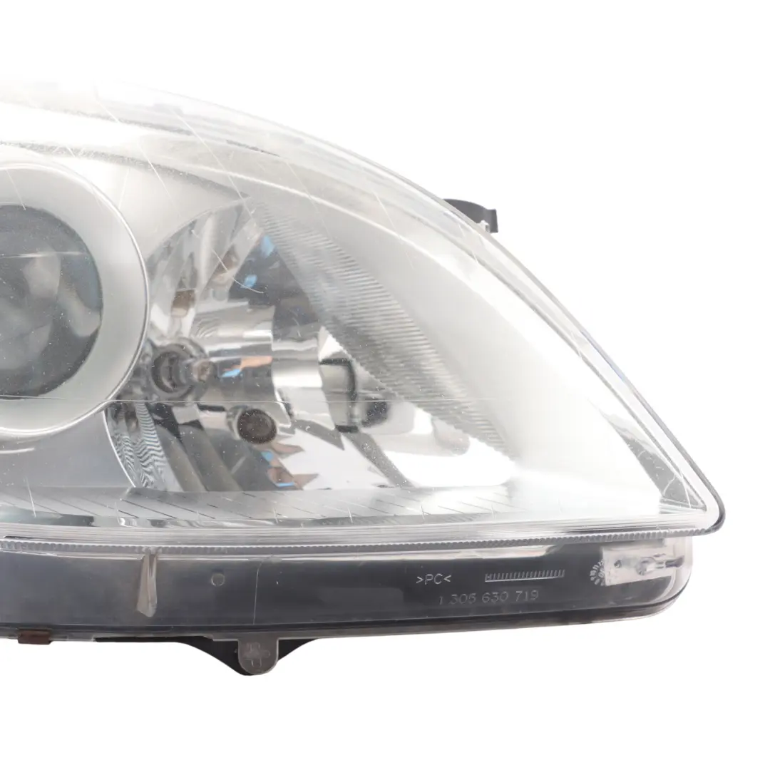 Headlight Headlamp Mercedes W245 Lamp Light Front Right O/S to with Part number A1698208061 Headlight Headlamp Mercedes W245 Lamp Light Front Right O/S - SKU RHD-A1698208061-2 - Part number A1698208061