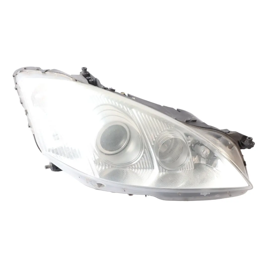 Headlamp Headlight Lamp Light Front Right O/S to Mercedes W221 with Part number A2218205861 Mercedes W221 Headlamp Headlight Lamp Light Front Right O/S - SKU RHD-A2218205861 - Part number A2218205861