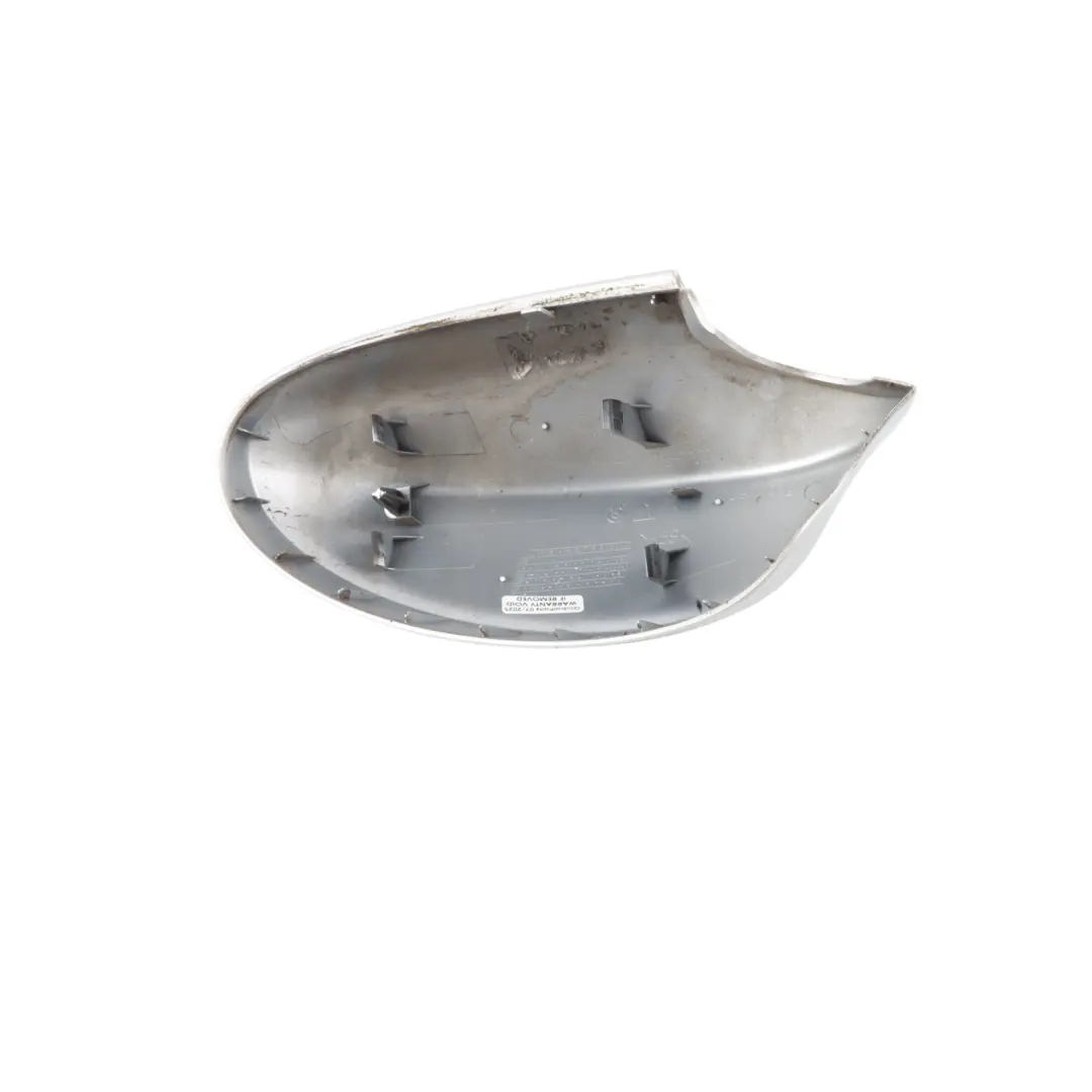 Specchio Copertura Destra Argento-Titanio Argento per BMW E90 E91 con numero di parte 0032724 BMW E90 E91 Specchio Copertura Destra Argento-Titanio Argento - SKU 0032724-TS - Numero di parte 0032724