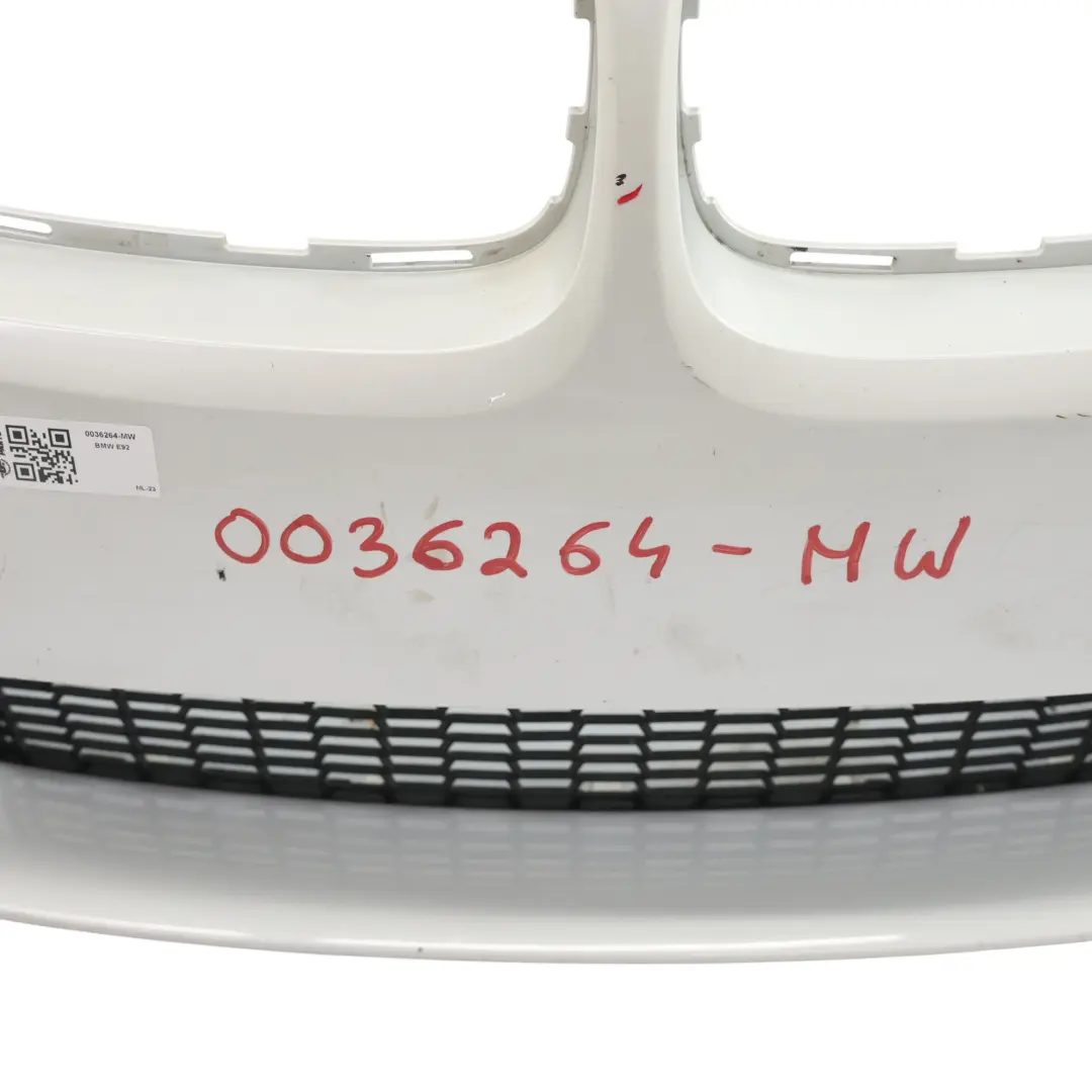 Zderzak Przedni M Sport Mineral White Biały Metalik - A96 do BMW E92 E93 o numerze 0036264 BMW E92 E93 Zderzak Przedni M Sport Mineral White Biały Metalik - A96 - SKU 0036264-MW - Numer Części 0036264