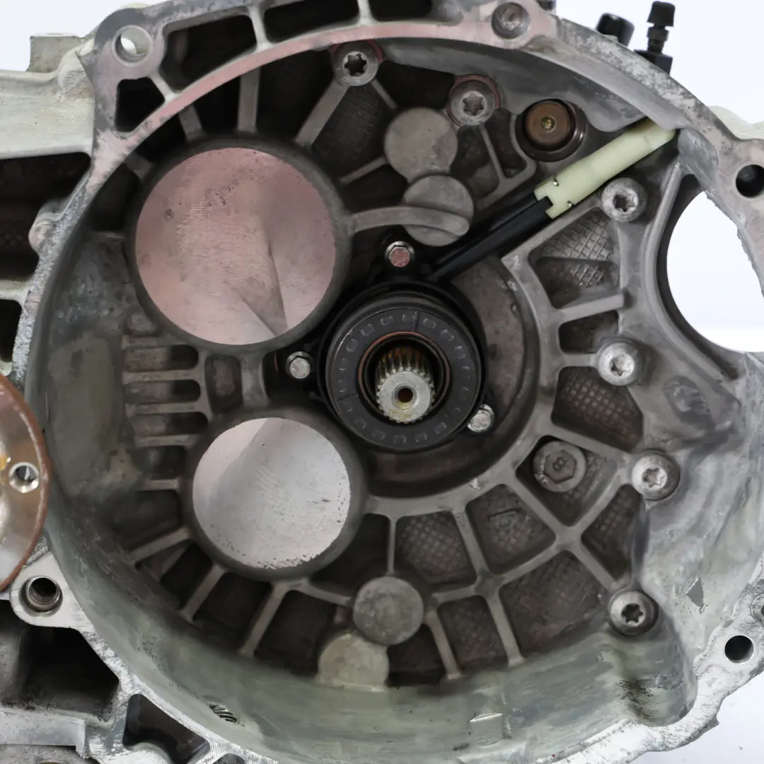 Skoda Octavia VR 2.0 TSI CHHB Schalt Getriebe PNN 6 Gang GARANTIE - SKU 02Q300050P - Teilenummer 02Q300050P