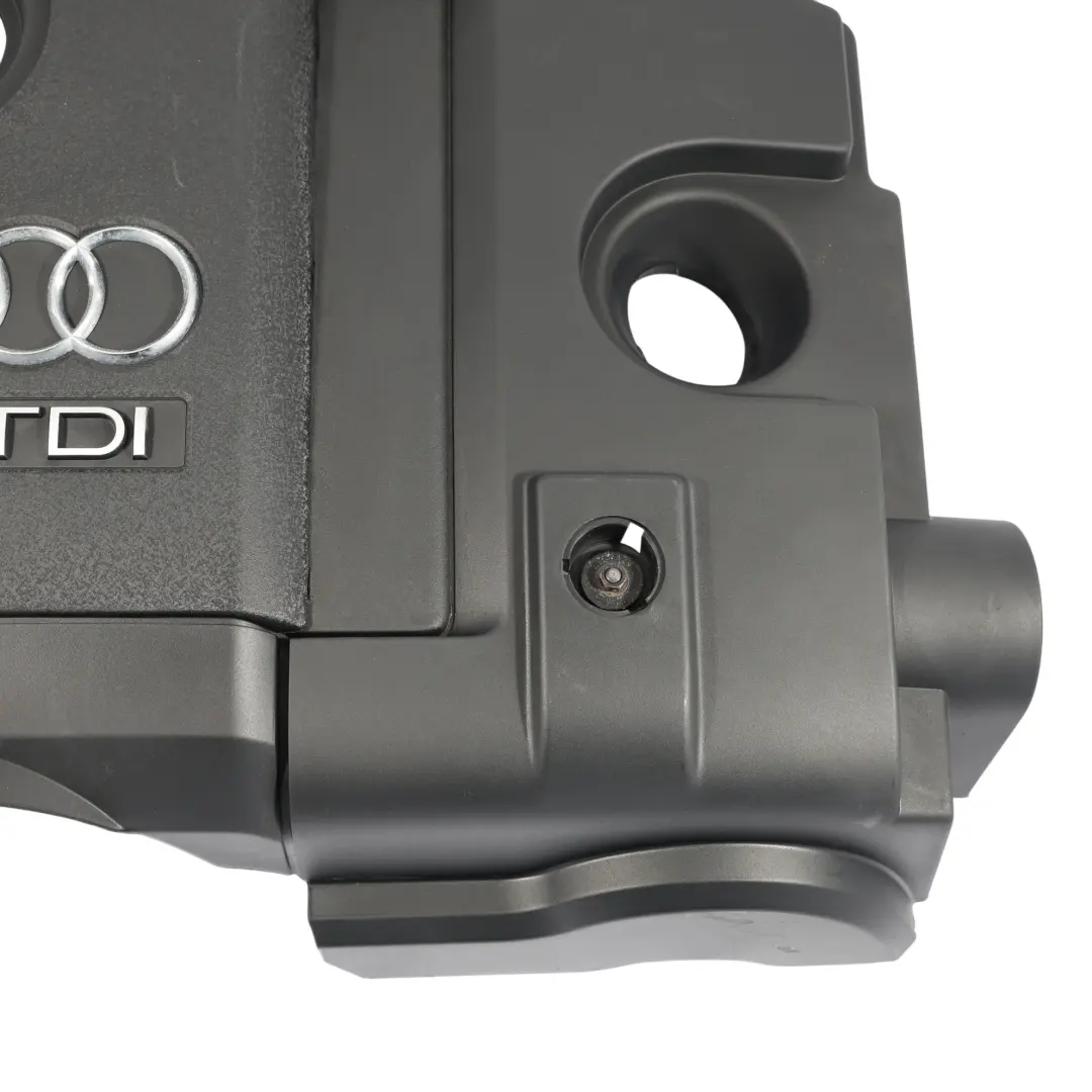 Panneau De Garniture Acoustique Moteur Diesel pour Audi A4 B7 1.9 TDI à propos du numéro de pièce 038103925FD Audi A4 B7 1.9 TDI Panneau De Garniture Acoustique Moteur Diesel - SKU 038103925FD - Numéro de pièce 038103925FD