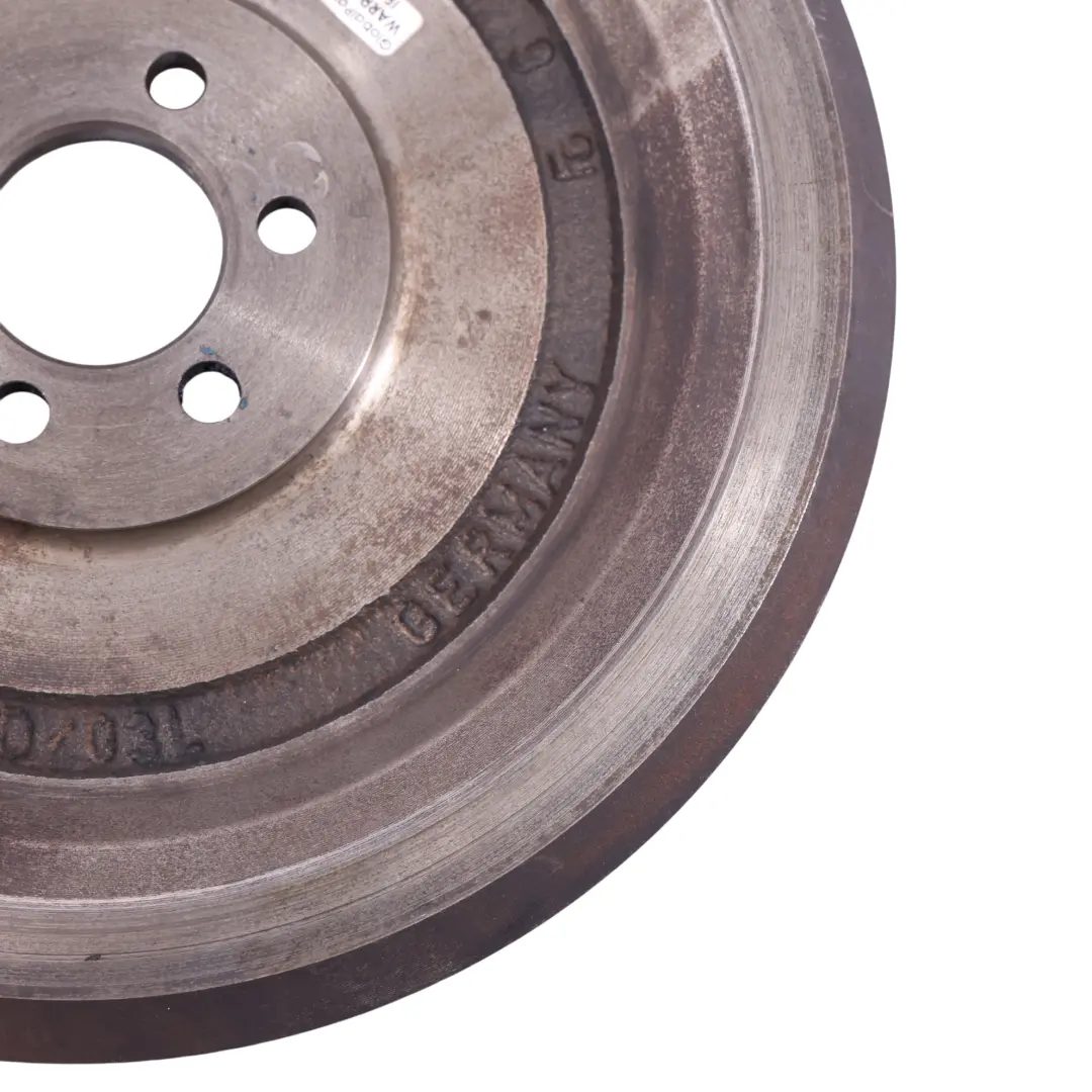 Mk6 VI Volant D'Inertie Manuel 5 Vitesses 1.6 TDI CAYC 0380703L pour Volkswagen Golf à propos du numéro de pièce 038105269D Volkswagen Golf Mk6 VI Volant D'Inertie Manuel 5 Vitesses 1.6 TDI CAYC 0380703L - SKU 038105269D - Numéro de pièce 038105269D