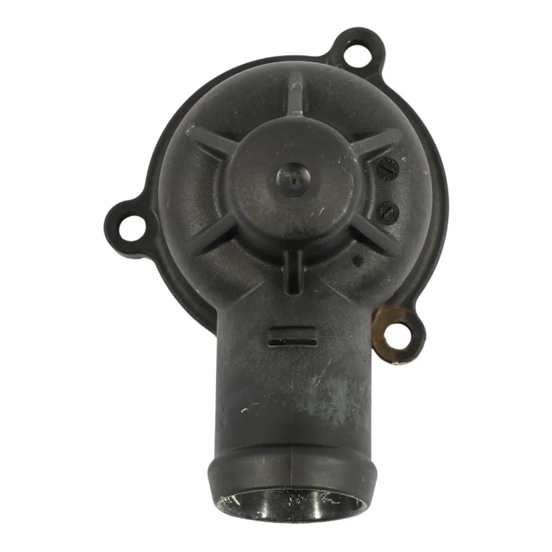 CGPB Obudowa Termostatu Pompy Wody do VW Polo 6R 1.2 o numerze 03C121121C VW Polo 6R 1.2 CGPB Obudowa Termostatu Pompy Wody - SKU 03C121121C - Numer Części 03C121121C