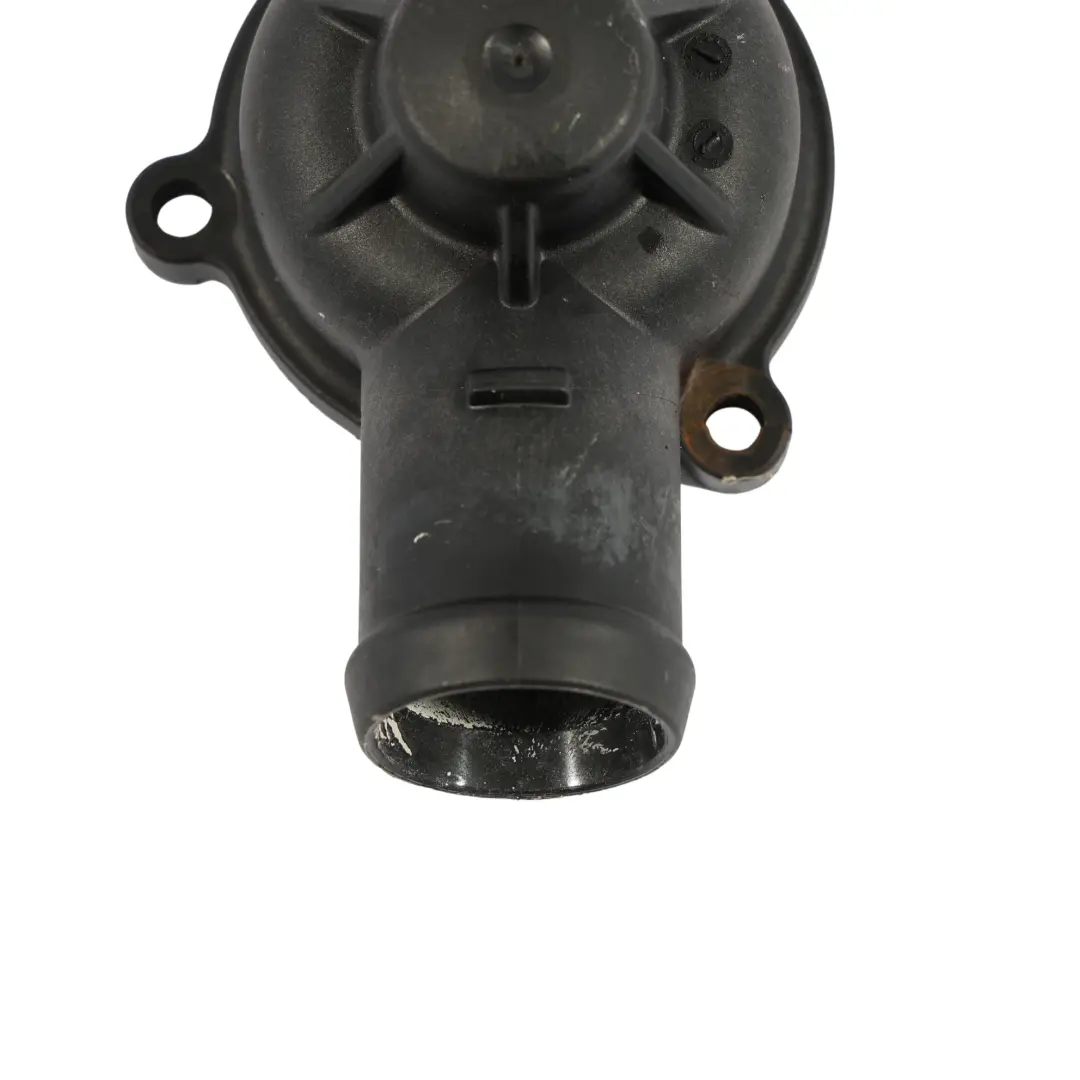 VW Polo 6R 1.2 CGPB Wasserpumpe Thermostatdeckel Gehäuse - SKU 03C121121C - Teilenummer 03C121121C