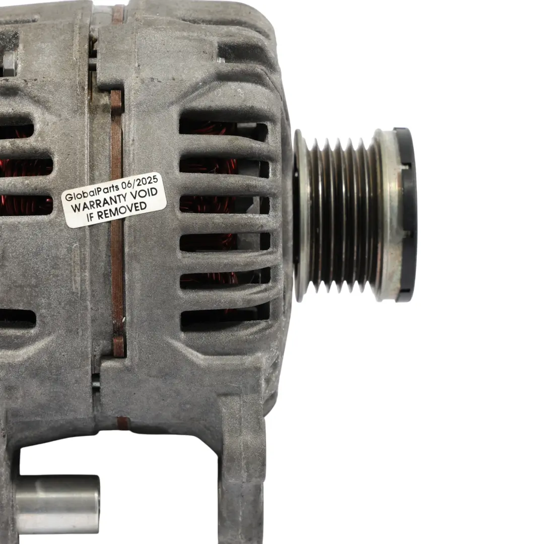 Benzina Motore Alternatore 14V 110A per Volkswagen New Beetle 1.4 TSI con numero di parte 03C903023F Volkswagen New Beetle 1.4 TSI Benzina Motore Alternatore 14V 110A - SKU 03C903023F - Numero di parte 03C903023F