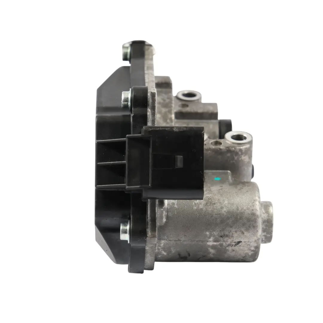 Siłownik Kolektora Dolotowego 2.0 TDI do VW Volkswagen Tiguan o numerze 03L129711E VW Volkswagen Tiguan Siłownik Kolektora Dolotowego 2.0 TDI - SKU 03L129711E-1 - Numer Części 03L129711E