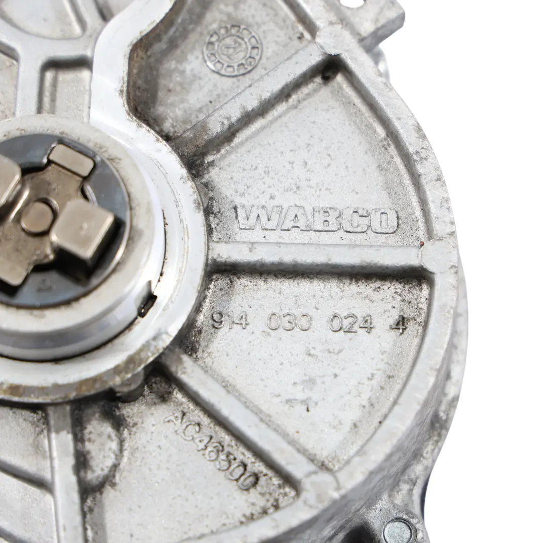  Pompa Del Vuoto Audi A4 B8 A5 8T TT 8J VW Passat B7 2.0 TDI Diesel - SKU 03L145100B - Numero di parte 03L145100B