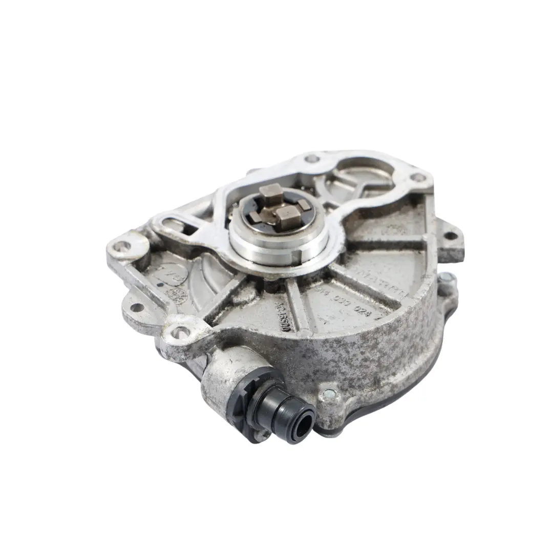 Vacuum Pump Audi A4 B8 A5 8T TT 8J VW Passat B7 2.0 TDI Diesel to with Part number 03L145100B Vacuum Pump Audi A4 B8 A5 8T TT 8J VW Passat B7 2.0 TDI Diesel - SKU 03L145100B - Part number 03L145100B