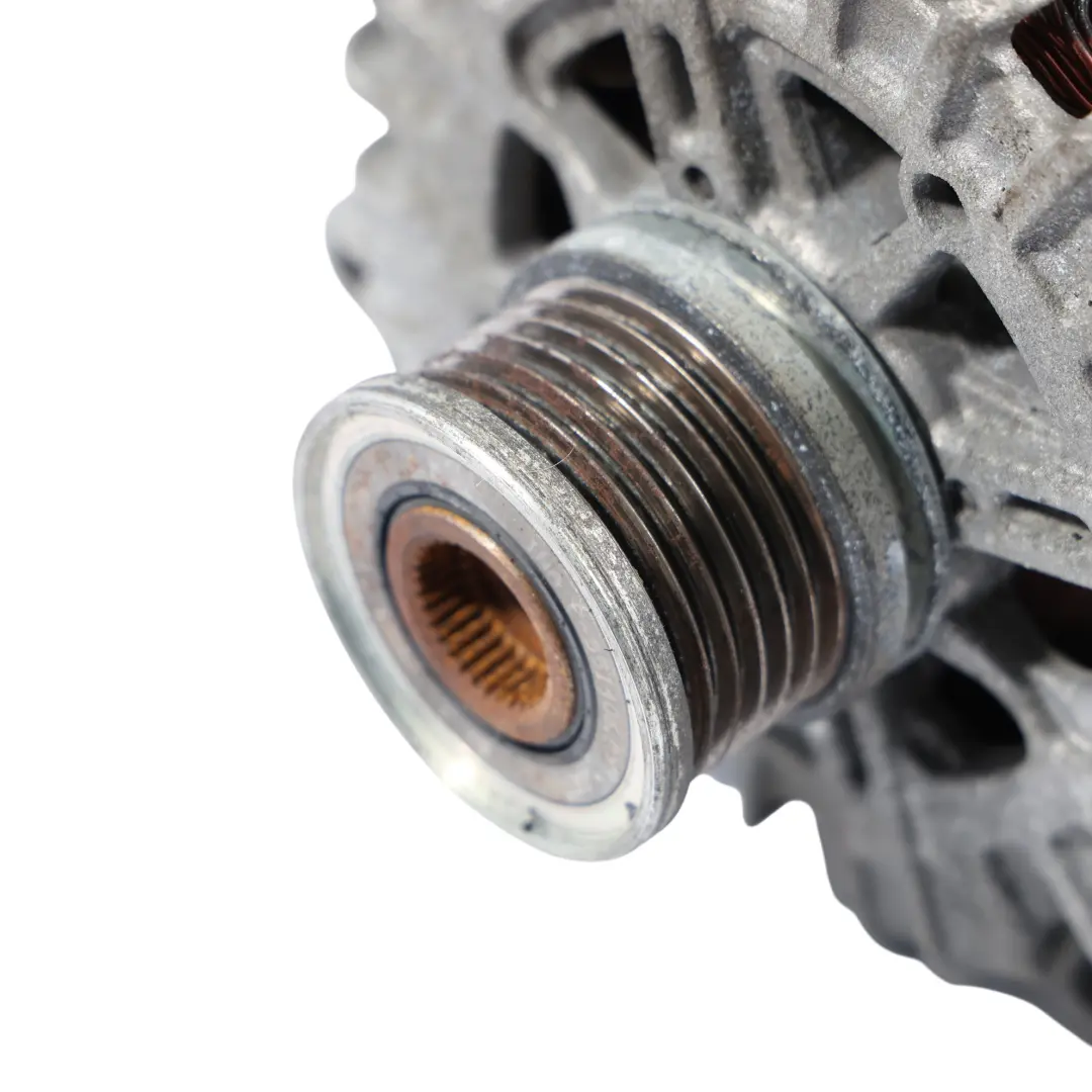 Alternatore Generatore per Audi Q5 8R 2.0 TDI Quattro con numero di parte 03L903017B Audi Q5 8R 2.0 TDI Quattro Alternatore Generatore - SKU 03L903017B - Numero di parte 03L903017B