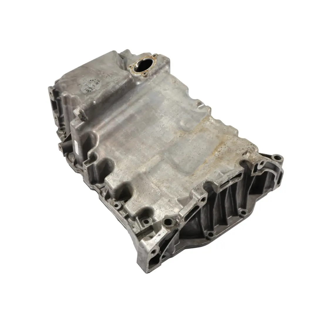 Miska Olejowa 2.0 TDi 04L103601P do Audi A4 A5 B8 B9 o numerze 04L103603B Audi A4 A5 B8 B9 Miska Olejowa 2.0 TDi 04L103601P - SKU 04L103603B - Numer Części 04L103603B