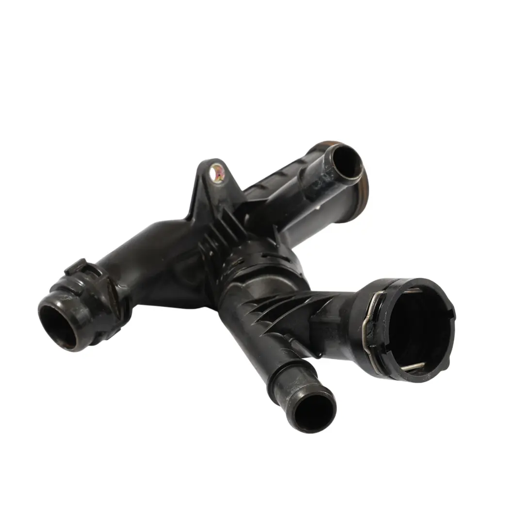 Audi TT FV A3 8V Pompa Acqua Termostato Alloggiamento Tubo Connettore - SKU 04L121026Q - Numero di parte 04L121026Q