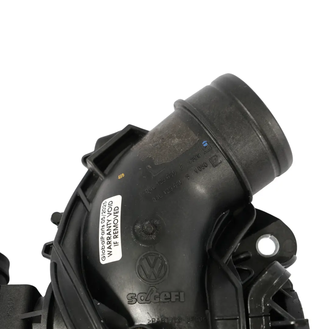 CNHC Przewód Wlotu Powietrza do Audi A4 B8 2.0 TDI o numerze 04L129635D Audi A4 B8 2.0 TDI CNHC Przewód Wlotu Powietrza - SKU 04L129635D - Numer Części 04L129635D