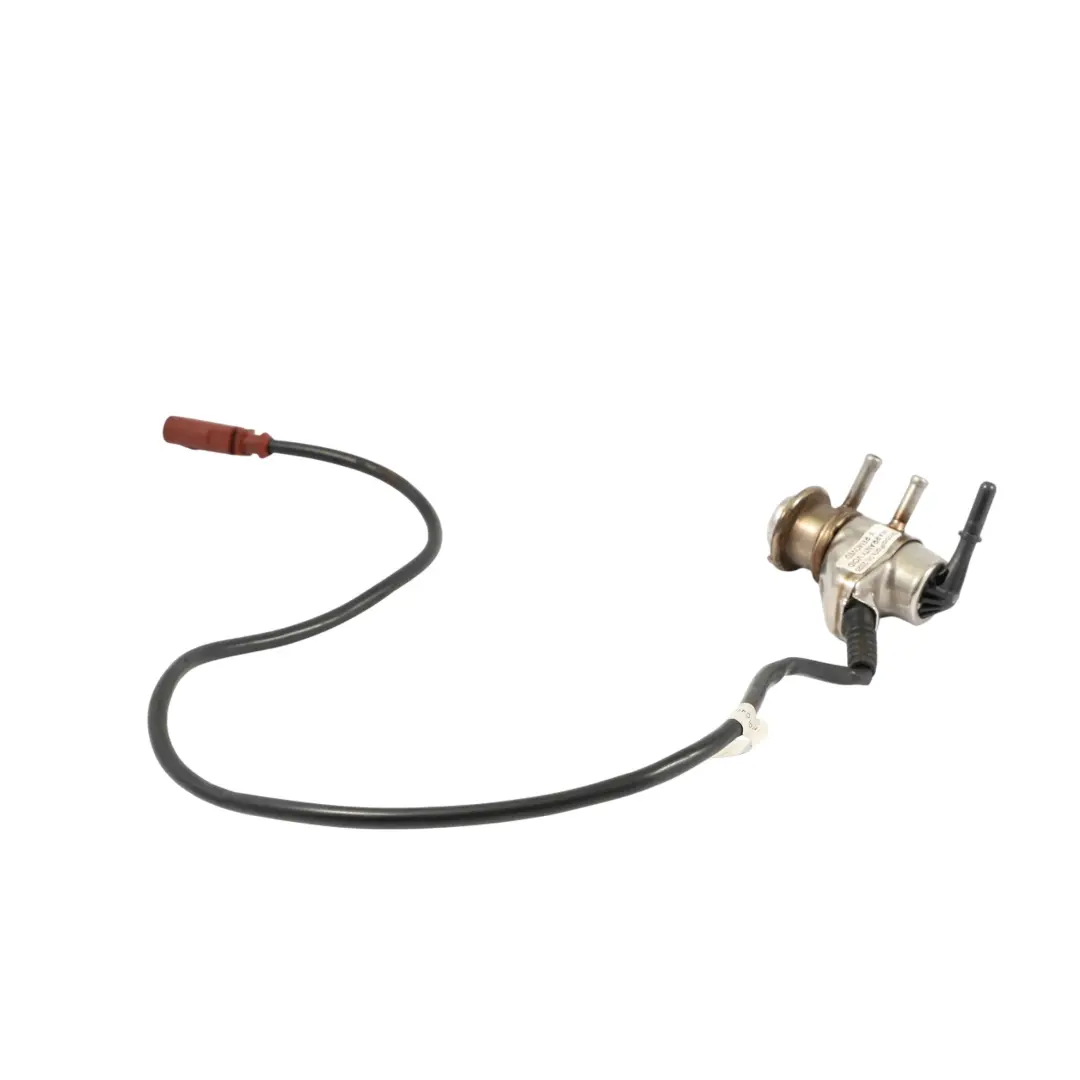 Audi A4 B9 2.0 TDI DTNA Adblue Injecteur Valve - SKU 04L131113J - Numéro de pièce 04L131113J