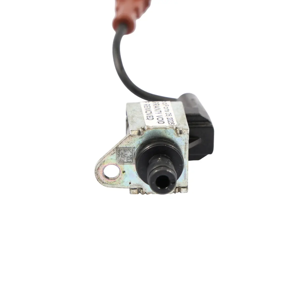 8F 2.0 TDI Water Coolant Pump Valve Sensor to Audi A4 B8 B9 A5 8T with Part number 04L907284 Audi A4 B8 B9 A5 8T 8F 2.0 TDI Water Coolant Pump Valve Sensor - SKU 04L907284 - Part number 04L907284