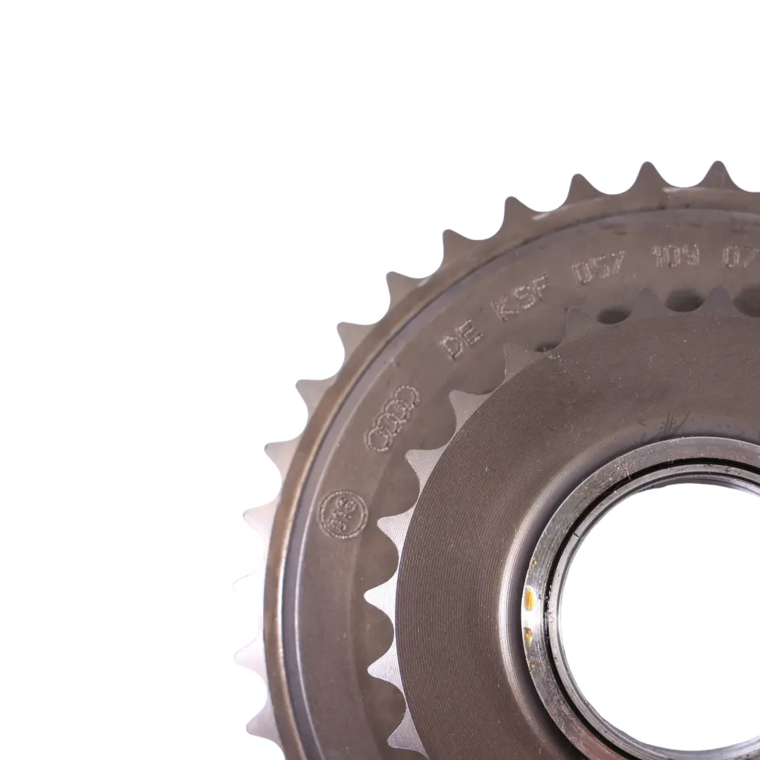 Timing Chain Camshaft Sprocket 3.0 4.2 TDI to Audi Q7 4L A4 B8 A5 8T with Part number 057109077 Audi Q7 4L A4 B8 A5 8T Timing Chain Camshaft Sprocket 3.0 4.2 TDI - SKU 057109077 - Part number 057109077