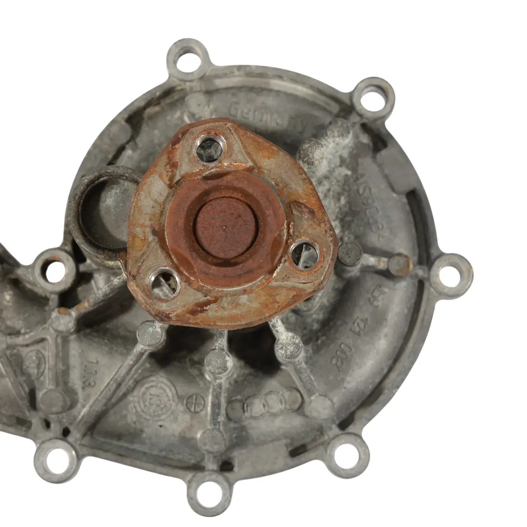 CGQB Pompe À Eau De Refroidissement pour Audi A6 C7 A7 4G SQ5 8R 3.0 TDI à propos du numéro de pièce 059121008 Audi A6 C7 A7 4G SQ5 8R 3.0 TDI CGQB Pompe À Eau De Refroidissement - SKU 059121008 - Numéro de pièce 059121008