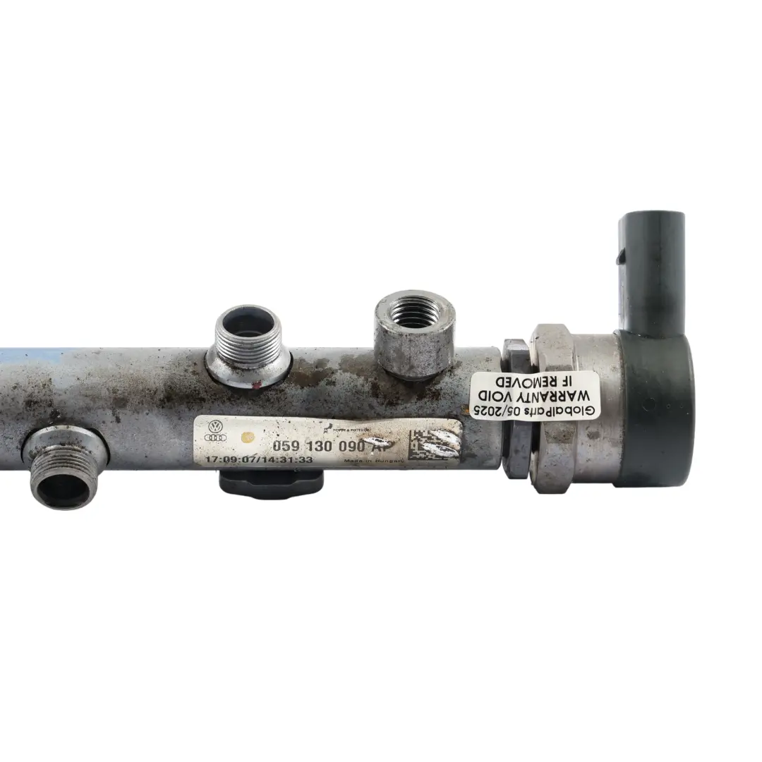 BPP Tubo De Distribución Alta Presión Fuel Rail 059130090AP para Audi A4 B7 2.7 TDI con número de pieza 059130090P Audi A4 B7 2.7 TDI BPP Tubo De Distribución Alta Presión Fuel Rail 059130090AP - SKU 059130090P - Número de pieza 059130090P