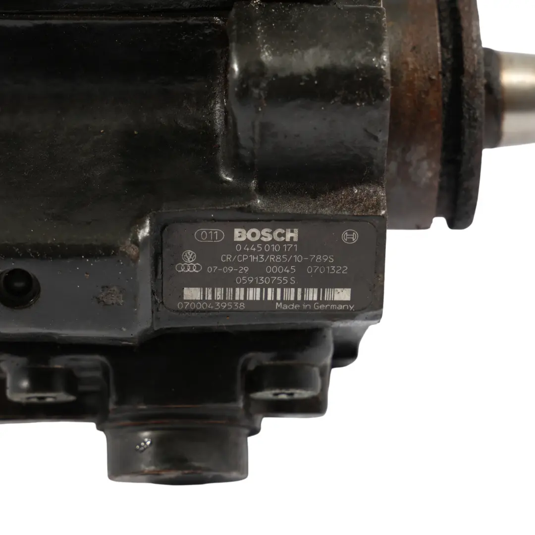 High Pressure Fuel Pump Unit to Audi Q7 4L 2.7 3.0 TDI Diesel with Part number 059130755S Audi Q7 4L 2.7 3.0 TDI Diesel High Pressure Fuel Pump Unit - SKU 059130755S-2 - Part number 059130755S