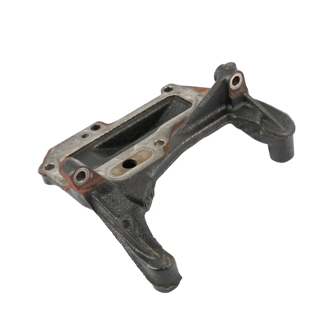 Audi A7 4G Turbo Lader Halterung Halter - SKU 059145267D - Teilenummer 059145267D