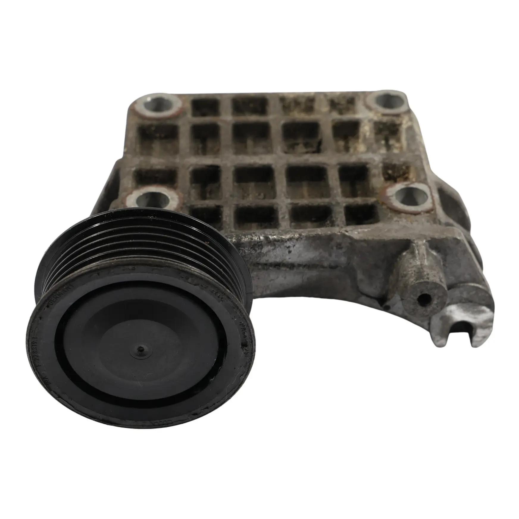 Audi A4 B7 A6 C6 Alternator Bracket Pulley Mount Holder 2.7 3.0 TDI 059903143K