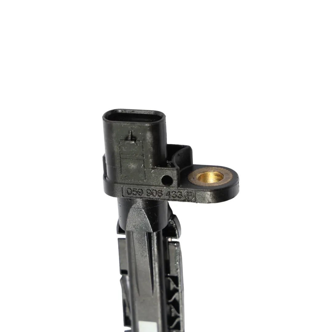 VW Touareg 7L Audi Q7 4L Crankshaft Position Pulse Sensor 3.0 TDI - SKU 059906433F - Part number 059906433F