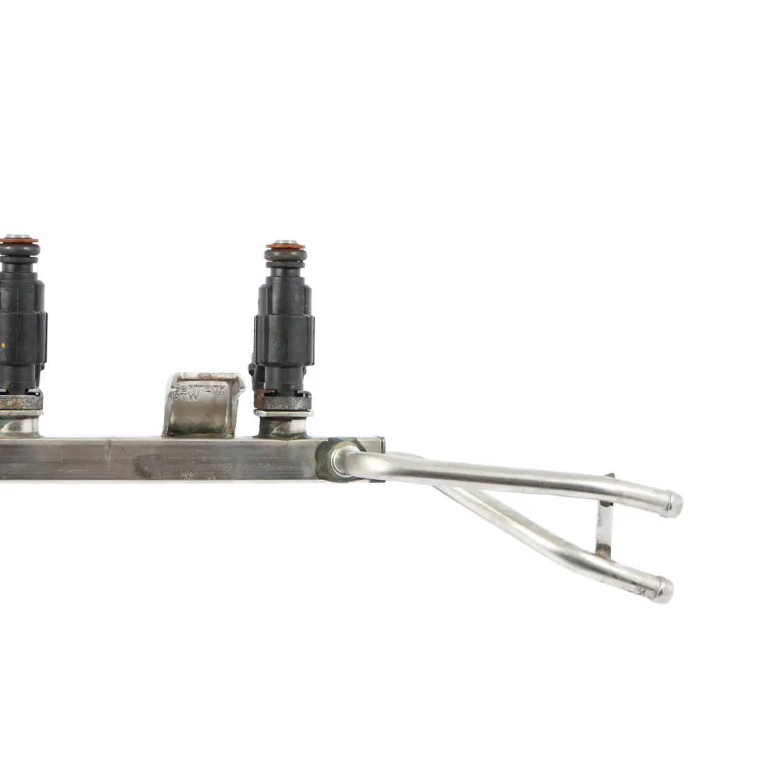 Audi TT 8N A3 8P Fuel Injectors Injection Rail Line 1.8T Petrol - SKU 06A133681B - Part number 06A133681B