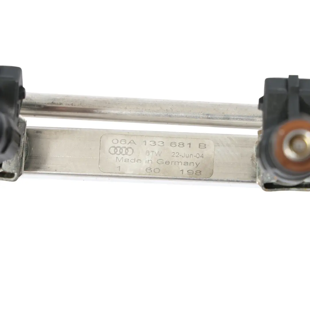 8N A3 8P Iniettori Carburante Linea Rail 1.8T Benzina per Audi TT con numero di parte 06A133681B Audi TT 8N A3 8P Iniettori Carburante Linea Rail 1.8T Benzina - SKU 06A133681B - Numero di parte 06A133681B