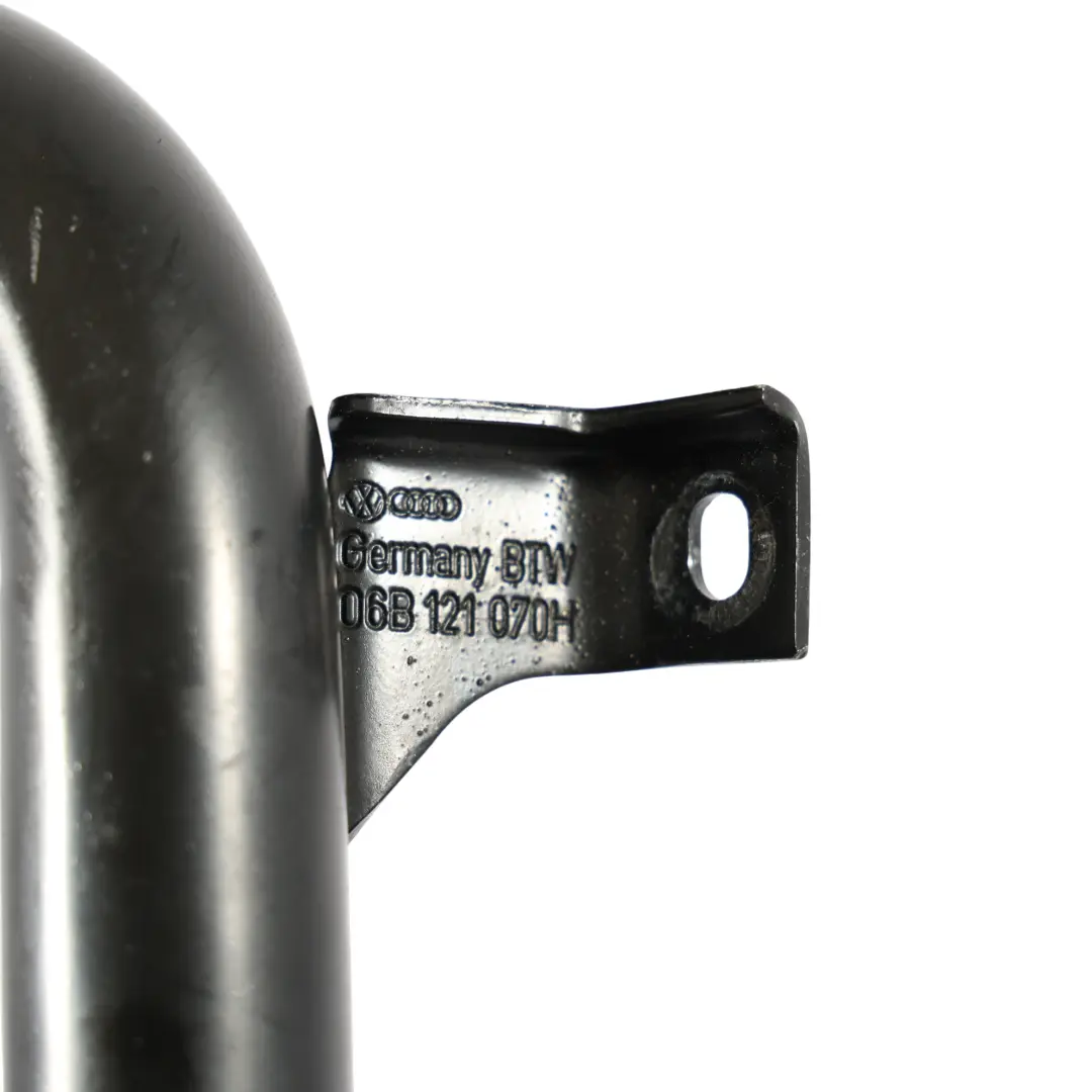 BFB Tuyau De Liquide De Refroidissement pour Audi A4 B7 1.8 T à propos du numéro de pièce 06B121070H Audi A4 B7 1.8 T BFB Tuyau De Liquide De Refroidissement - SKU 06B121070H - Numéro de pièce 06B121070H