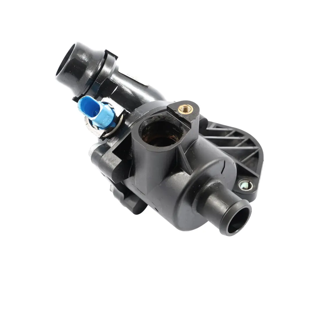 Carcasa Del Regulador Del Termostato Del Refrigerante para Audi A4 B7 1.8T con número de pieza 06B121111K Audi A4 B7 1.8T Carcasa Del Regulador Del Termostato Del Refrigerante - SKU 06B121111K - Número de pieza 06B121111K
