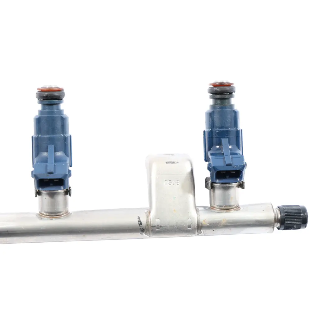 Audi A4 B7 1.8 T BFB Benzin Einspritzdüse Kraftstoffleitung 06B133317AF - SKU 06B133317N - Teilenummer 06B133317N