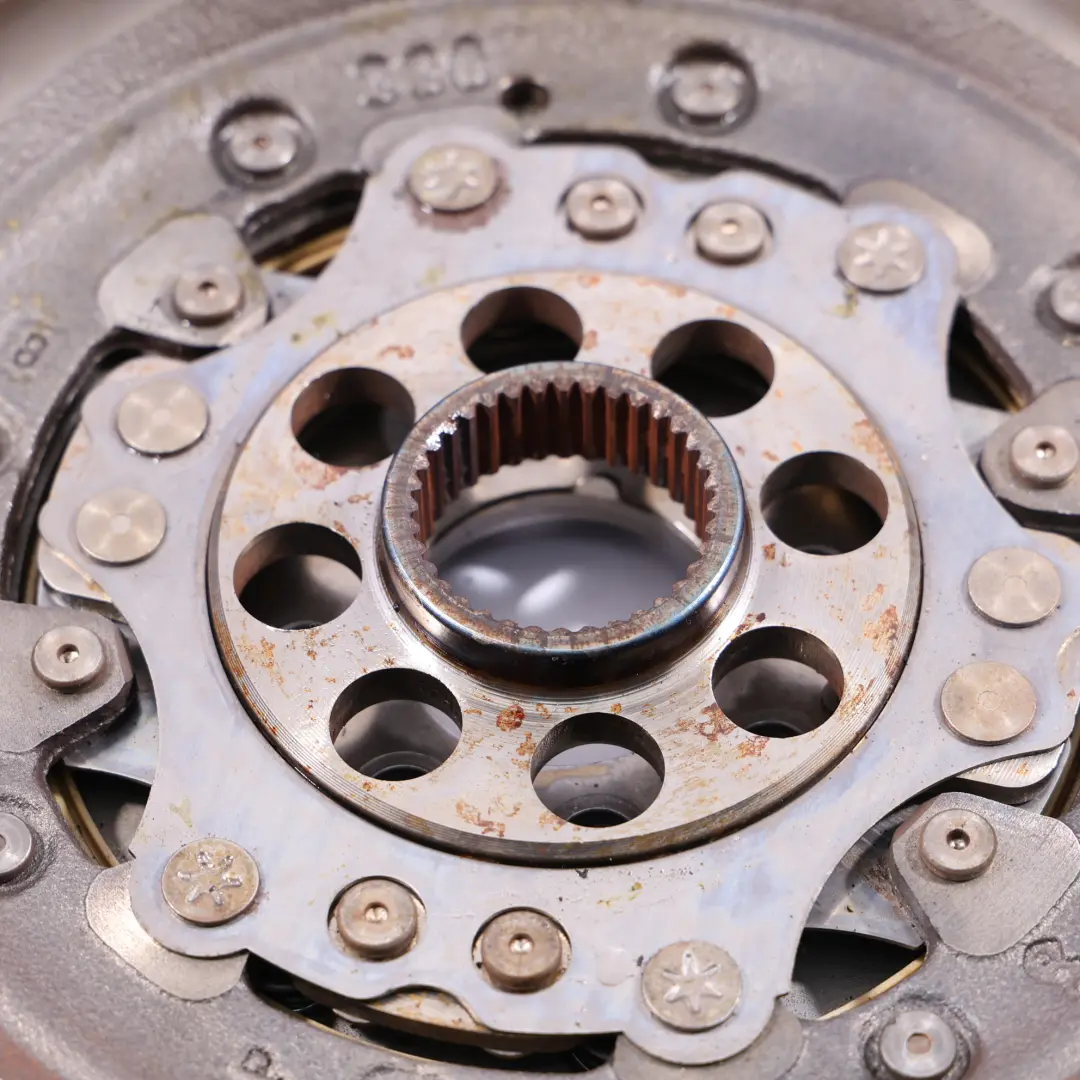 CCZC Dwumasowe Koło Zamachowe Automat do Audi Q3 8U 2.0 TFSI o numerze 06J105266R Audi Q3 8U 2.0 TFSI CCZC Dwumasowe Koło Zamachowe Automat - SKU 06J105266R - Numer Części 06J105266R