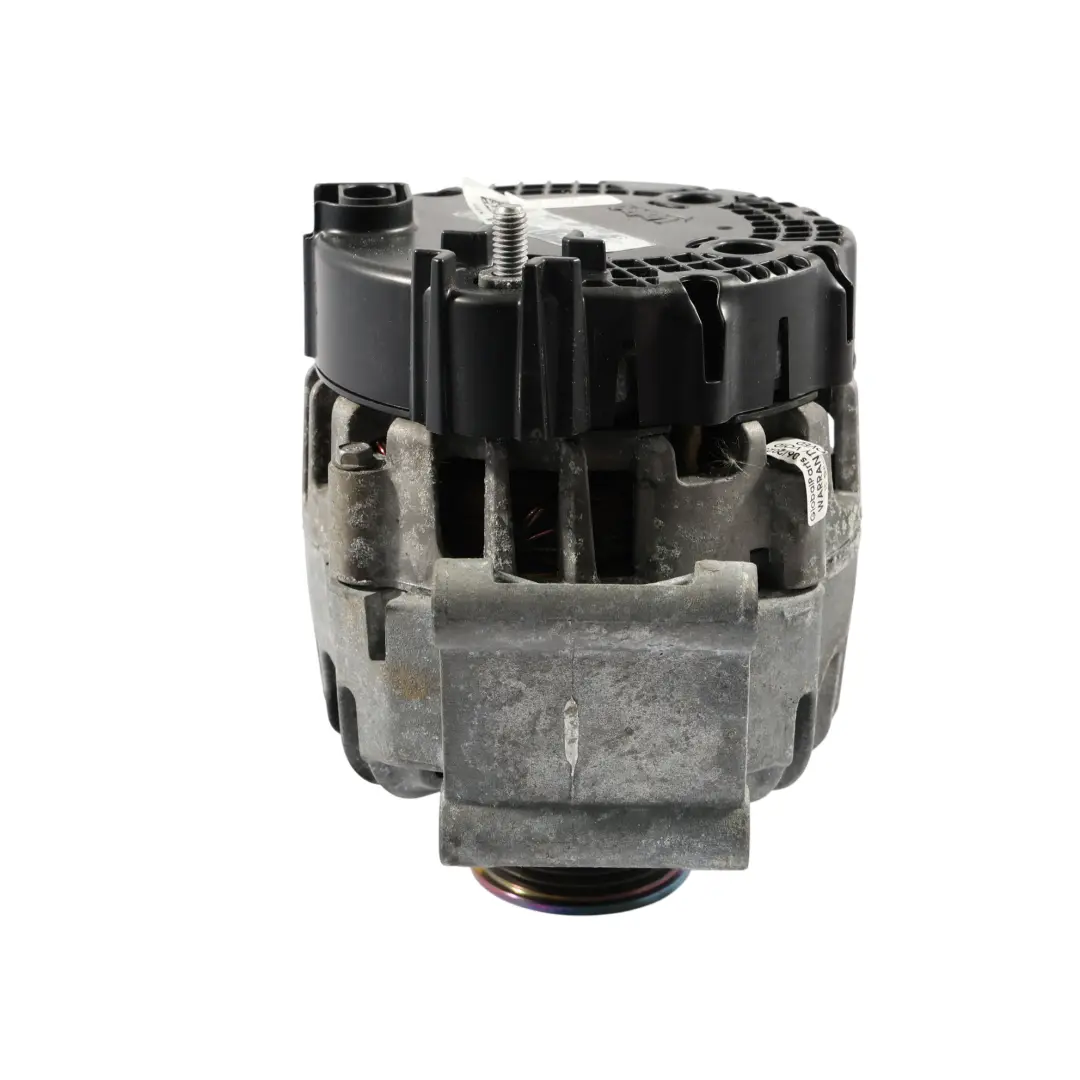 Alternateur Générateur Valeo 2.0 TFSI pour Audi Q5 FY à propos du numéro de pièce 06L903027 Audi Q5 FY Alternateur Générateur Valeo 2.0 TFSI - SKU 06L903027 - Numéro de pièce 06L903027