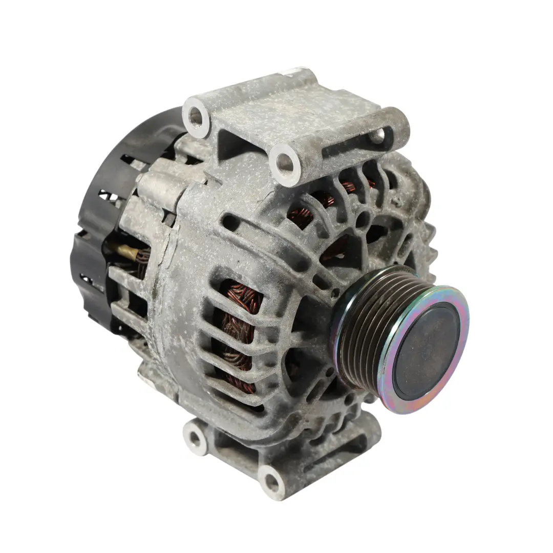 Alternador Generador Valeo 2.0 TFSI para Audi Q5 FY con número de pieza 06L903027 Audi Q5 FY Alternador Generador Valeo 2.0 TFSI - SKU 06L903027 - Número de pieza 06L903027