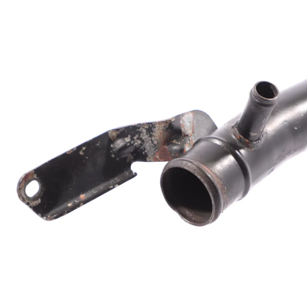 Tubo Refrigerante Linea Tubo Di Raffreddamento per Audi A4 B7 4.2 V8 con numero di parte 079121070T Audi A4 B7 4.2 V8 Tubo Refrigerante Linea Tubo Di Raffreddamento - SKU 079121070T - Numero di parte 079121070T