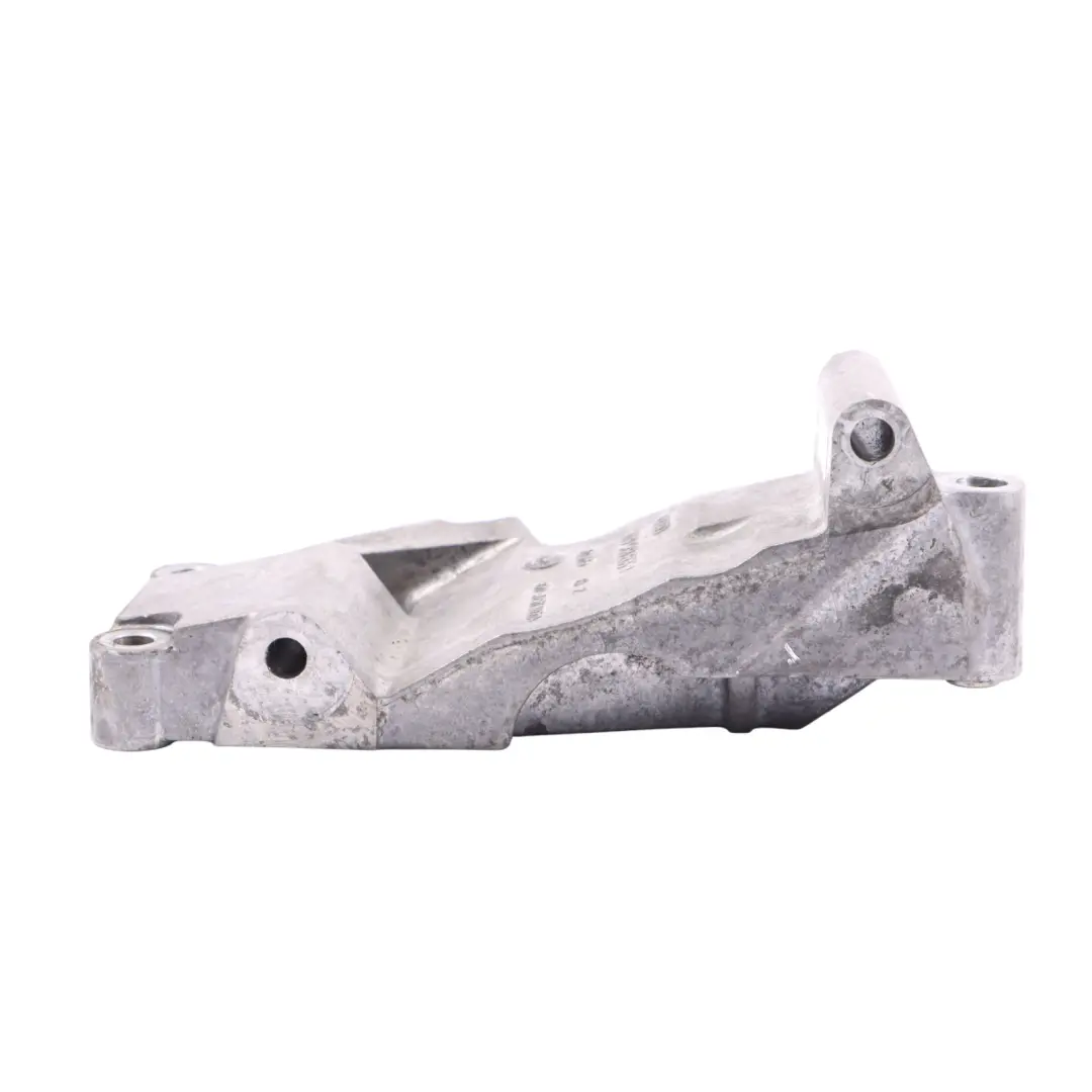 Audi A4 B6 B7 4.2 V8 FSI Supporto Alternatore - SKU 079903805J - Numero di parte 079903805J