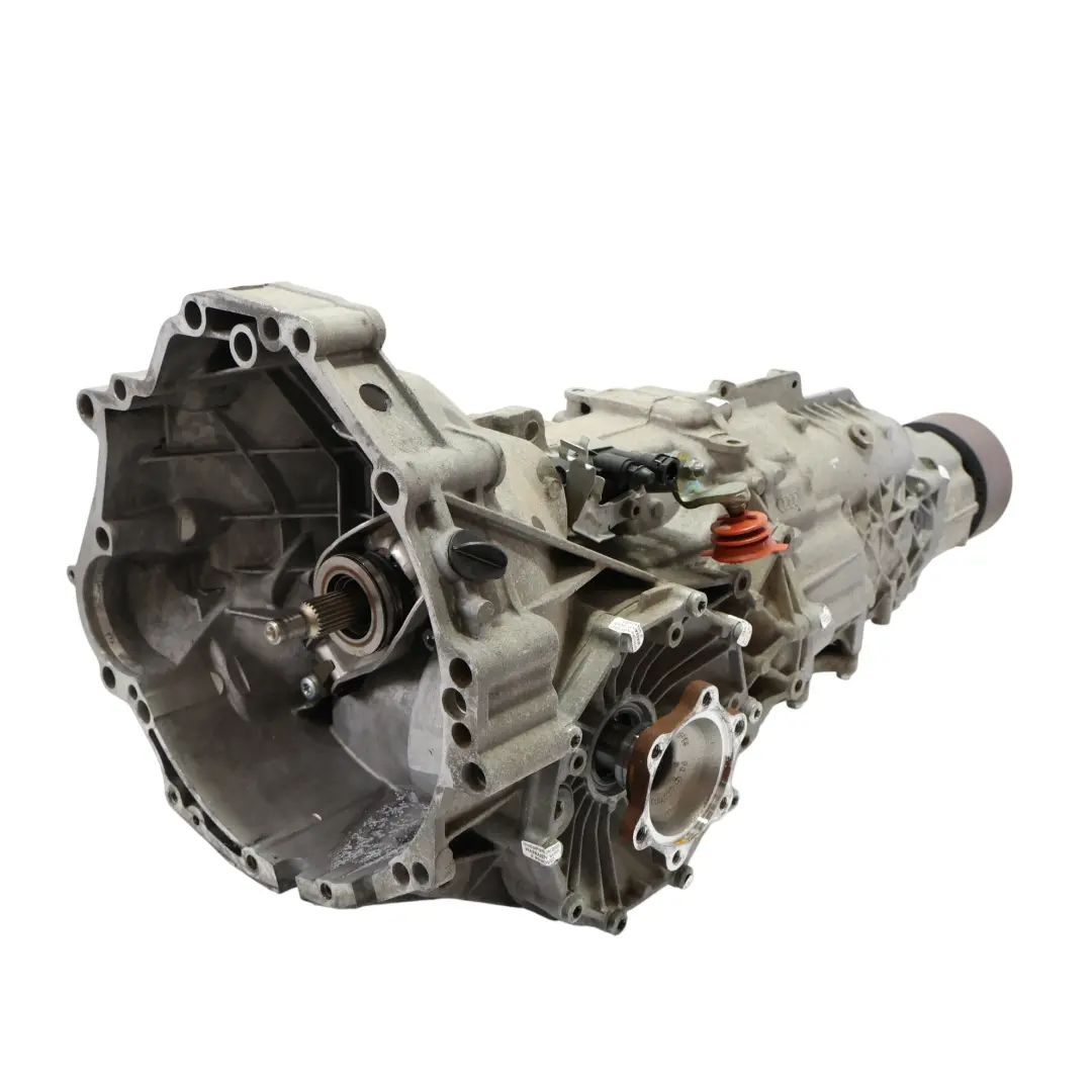 Schalt Getriebe 6 Gang GYH GARANTIE für Audi A4 B7 Quattro mit Teilenummer 0A3300040C Audi A4 B7 Quattro Schalt Getriebe 6 Gang GYH GARANTIE - SKU 0A3300040C - Teilenummer 0A3300040C