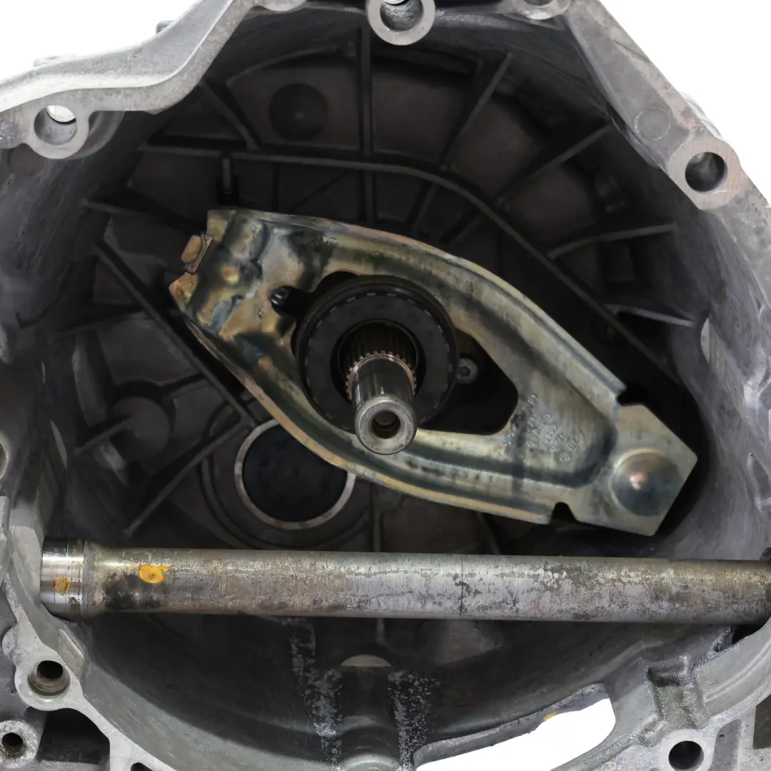 Schalt Getriebe 6 Gang PJH GARANTIE für Audi A4 B8 2.0 TDI mit Teilenummer 0B1300028Q Audi A4 B8 2.0 TDI Schalt Getriebe 6 Gang PJH GARANTIE - SKU 0B1300028Q-2 - Teilenummer 0B1300028Q