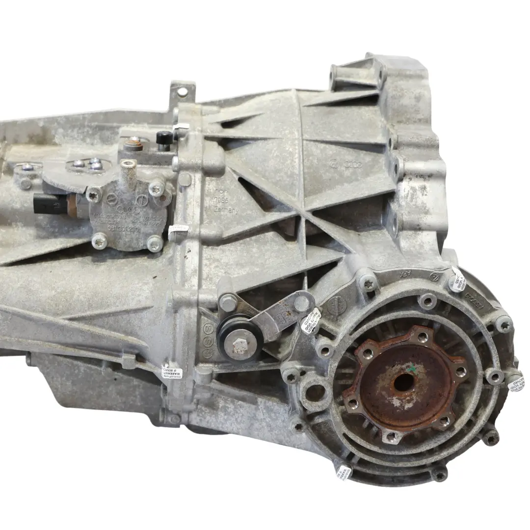 Cambios Manual 6 Velocidades LPD GARANTÍA para Audi A5 8T 3.0 TDI Quattro con número de pieza 0B4300027F Audi A5 8T 3.0 TDI Quattro Cambios Manual 6 Velocidades LPD GARANTÍA - SKU 0B4300027F - Número de pieza 0B4300027F