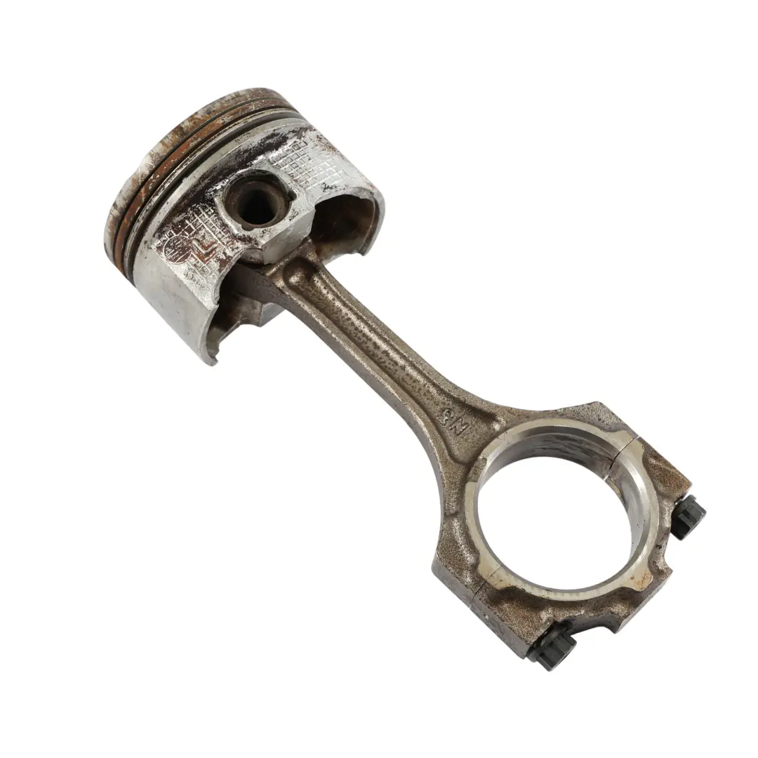 LS400 Tłok Z Korbowodem Lewy 1UZFE 8V 4.0 Benzyna do Lexus o numerze 133015002002 Lexus LS400 Tłok Z Korbowodem Lewy 1UZFE 8V 4.0 Benzyna - SKU 133015002002 - Numer Części 133015002002