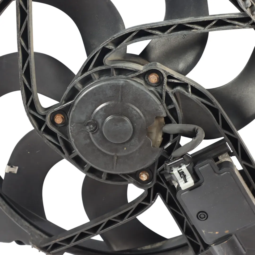 Ford Transit TT9 2.2 TDCi Engine Cooling Fan Radiator Shroud Motor Unit - SKU 1431172 - Part number 1431172