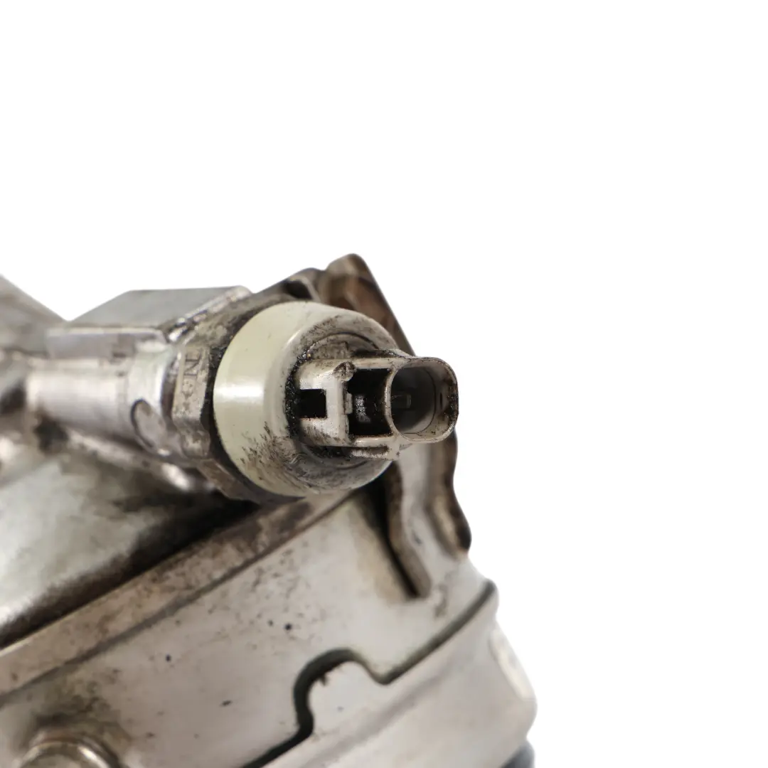 Lexus LS400 Ölfiltergehäuse Halterung Halterung 1UZFE V8 Benziner - SKU 1560950031 - Teilenummer 1560950031