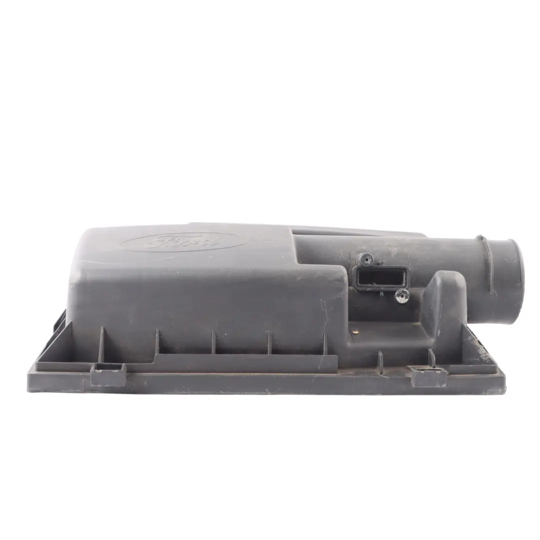 Mk8 TTG Alloggiamento Filtro Aria Copertura Superiore Parte 1741459 per Ford Transit con numero di parte 1741459-1 Ford Transit Mk8 TTG Alloggiamento Filtro Aria Copertura Superiore Parte 1741459 - SKU 1741459-1 - Numero di parte 1741459-1