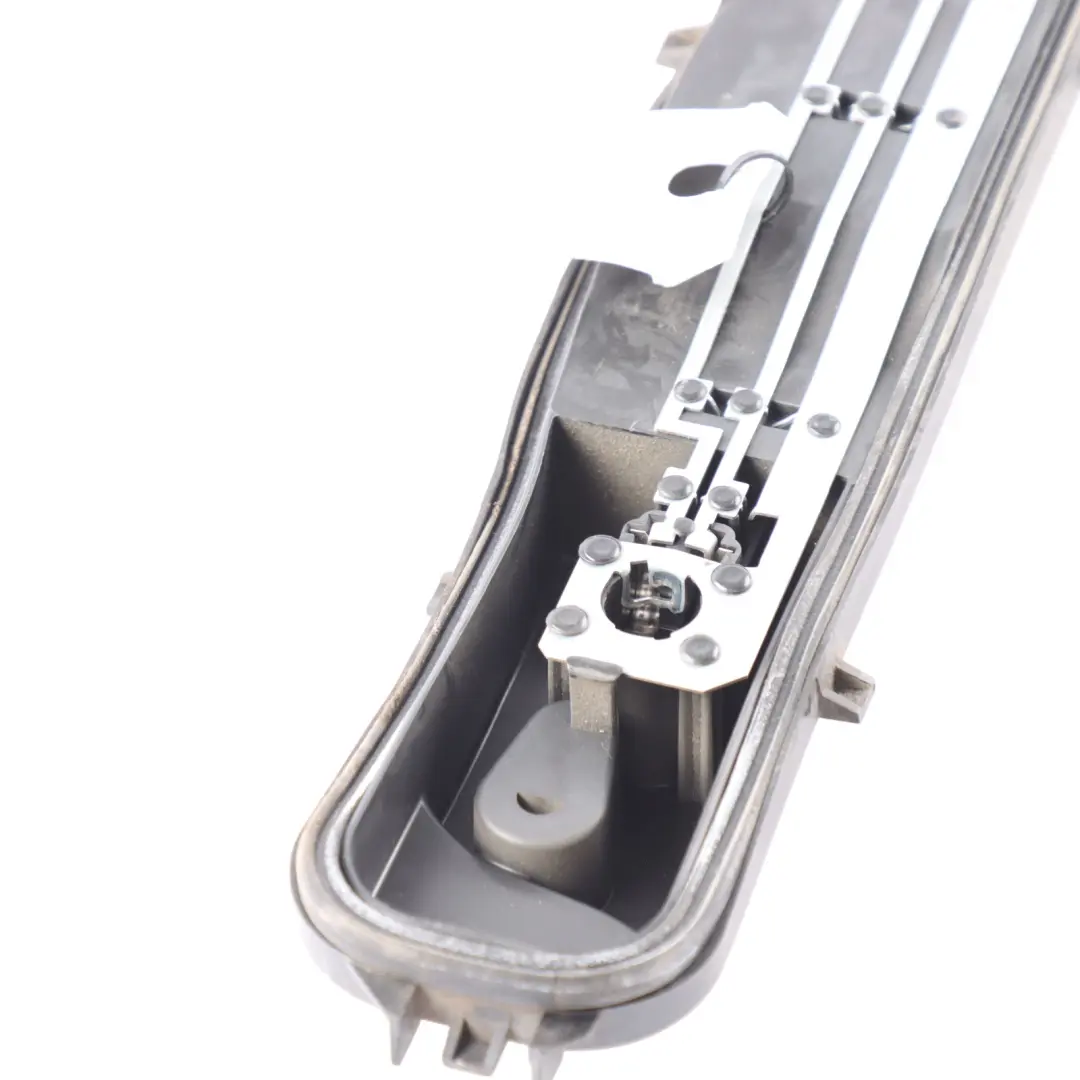 TTG Rear Light Left N/S Lamp Bulb Socket Holder BK31-13N099-AB to Ford Transit with Part number 1829123 Ford Transit TTG Rear Light Left N/S Lamp Bulb Socket Holder BK31-13N099-AB - SKU 1829123 - Part number 1829123