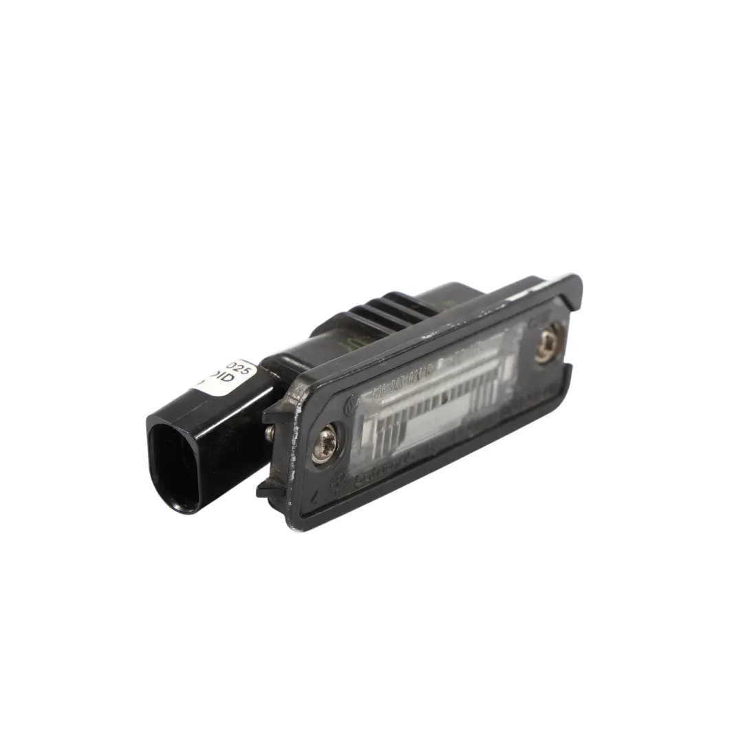 Luz Matrícula Trasera Izquierda Derecha para Volkswagen Golf Beetle Bora con número de pieza 1J6943021B Volkswagen Golf Beetle Bora Luz Matrícula Trasera Izquierda Derecha - SKU 1J6943021B - Número de pieza 1J6943021B